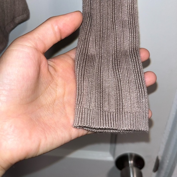 NWT Abercrombie & Fitch Beige Turtleneck Bodysuit - Picture 4 of 10